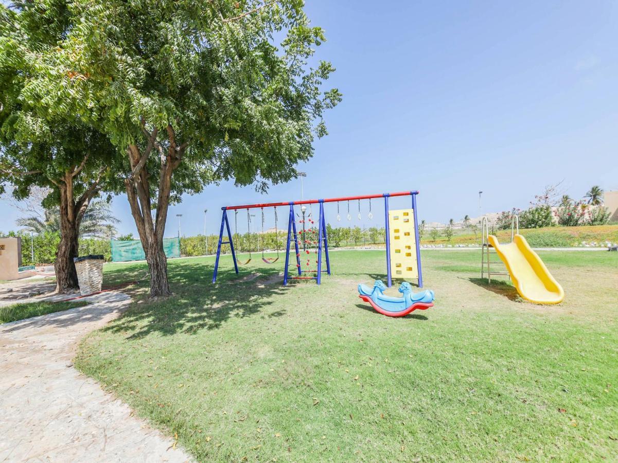 Capital O133 Al Sawadi Beach Resort & Spa Barka Kültér fotó