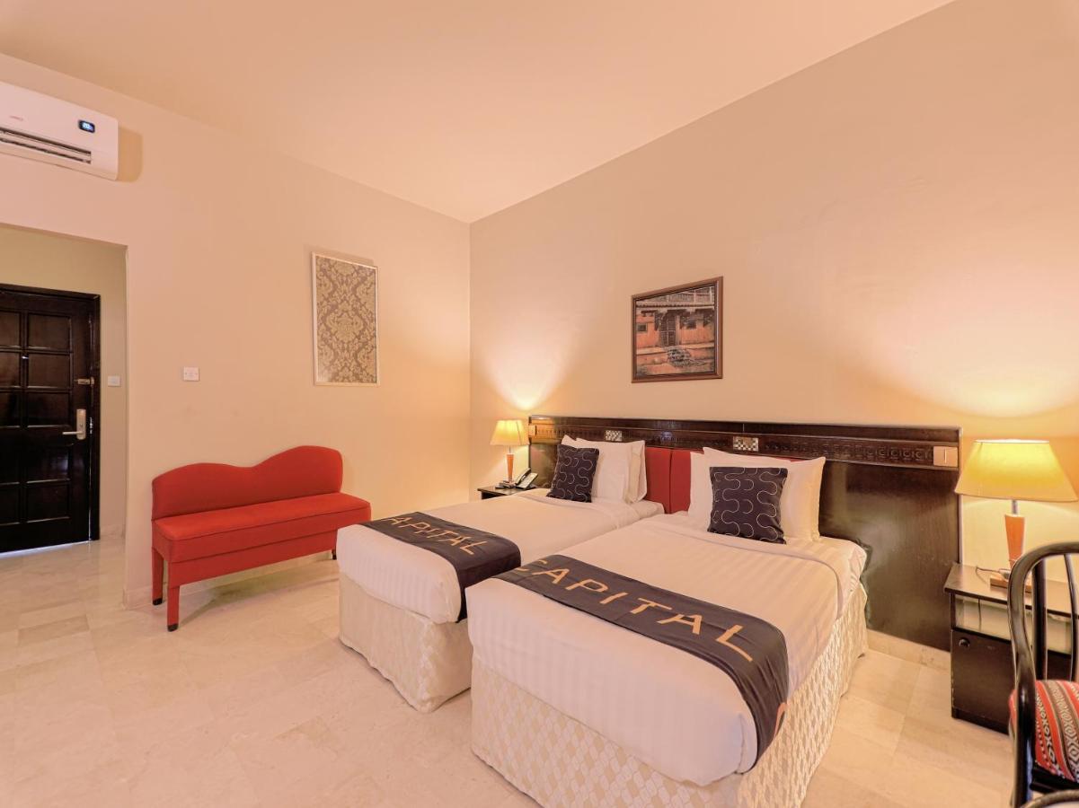 Capital O133 Al Sawadi Beach Resort & Spa Barka Kültér fotó