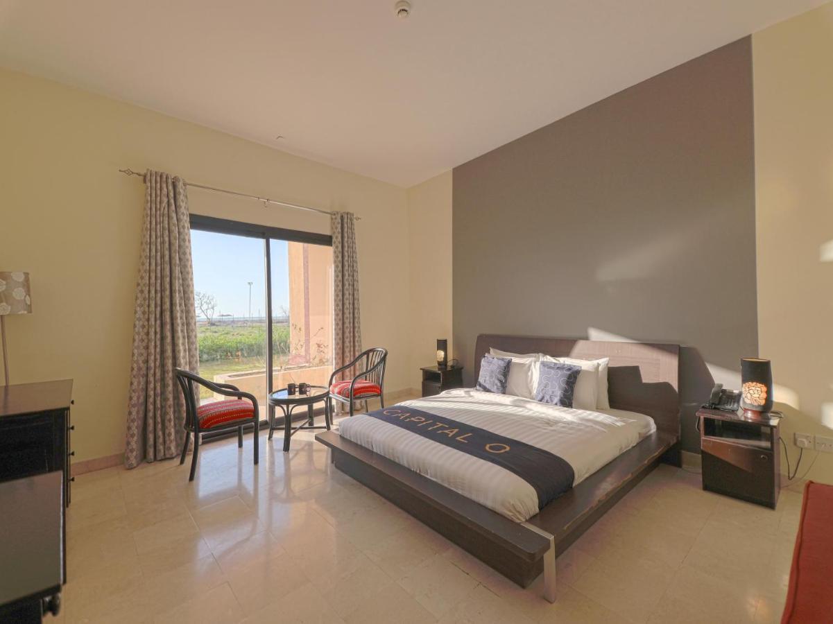 Capital O133 Al Sawadi Beach Resort & Spa Barka Kültér fotó